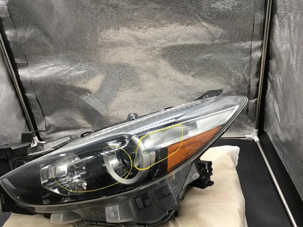 2017-2018 MAZDA 3 LEFT Headlamp halogen, LH