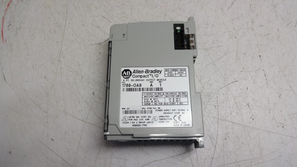 Allen-Bradley Compact I/O 1769-OA8 Output Module