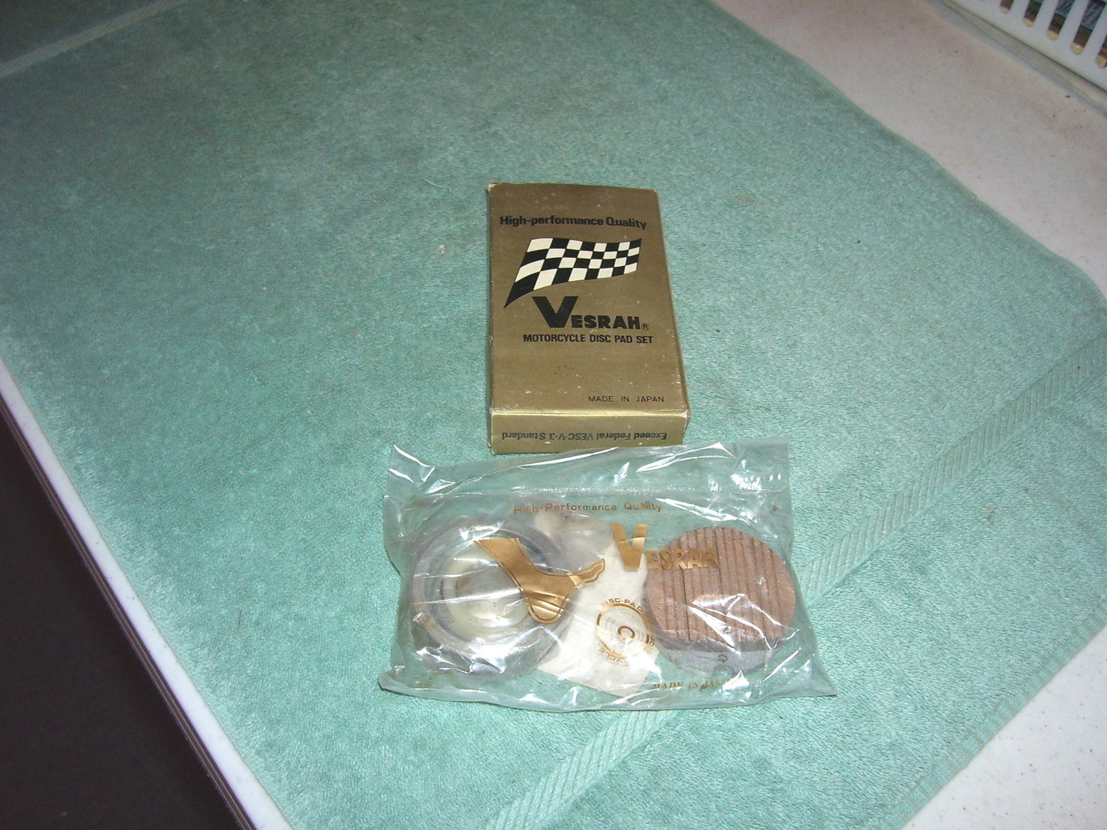 VESRAH MOTORCYCLE DISC PAD BRAKE SET, VD-102RQ, HONDA, NIB