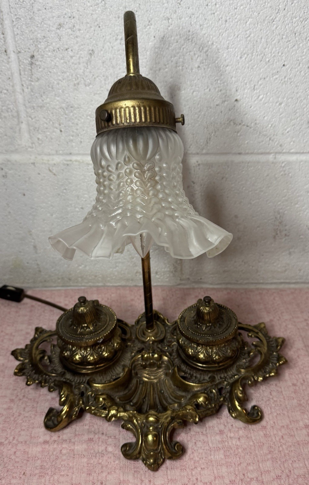 Antique Vintage Desk Light Lamp Double Ink Well Brass Victorian Art Nouveau