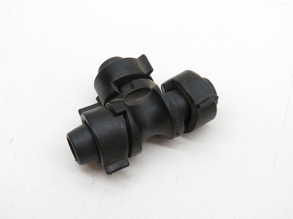 Misti Maid 7000854 Drip Mist Irrigation Tee Fitting