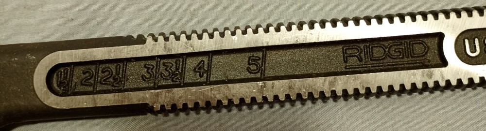 Rigid Hook Jaw 1 1/2 2 2 1/2