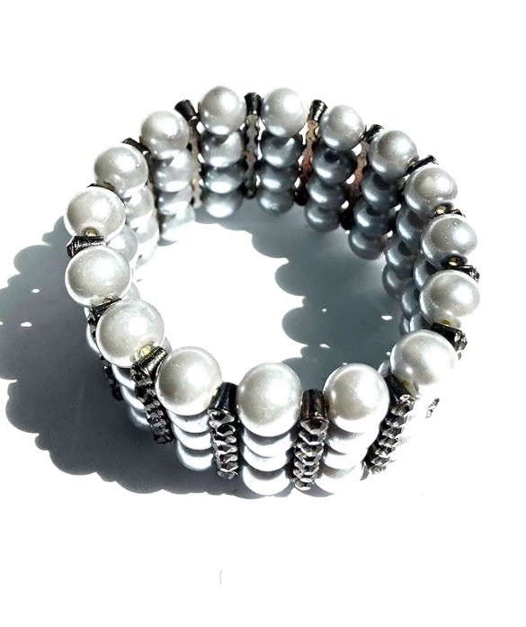 Beaded Stretch Bracelet Take The Beach To Work