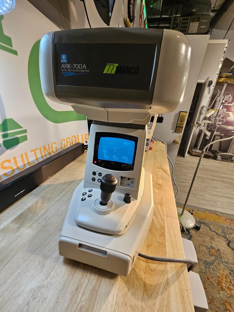 Marco Nidek ARK-700A Autorefractor/ Keratometer