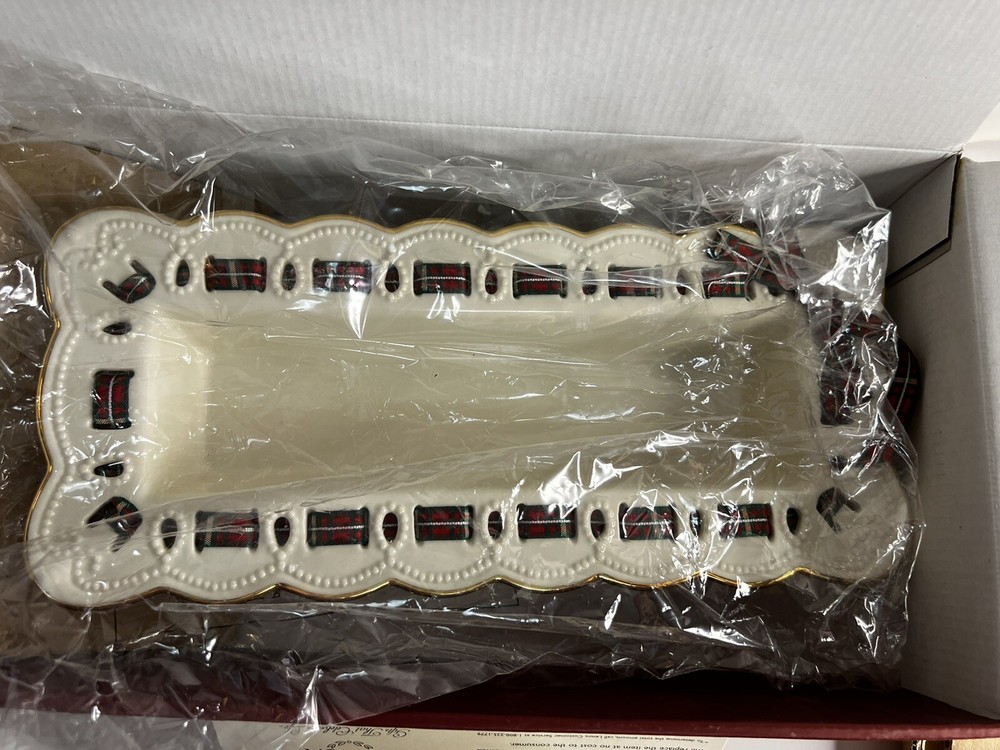 Lenox Christmas Giftables Cracker Tray With BOX And TAGS