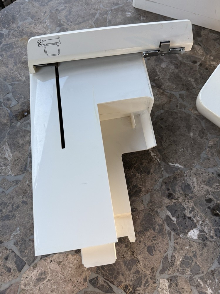 Brother Pacesetter PC-8500D Computerized Embroidery & Sewing Machine Disney