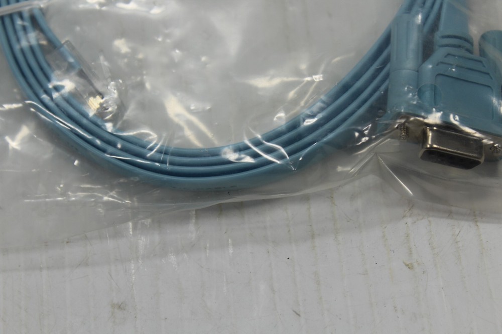 Cisco Rollover Router Console Cable 72-3383-01 Blue