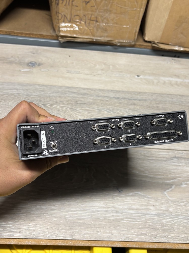 Extron Video Switch Active SW4 VGA xi