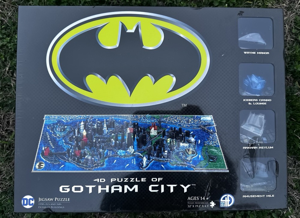DC Comics 4D Batman Gotham City puzzle