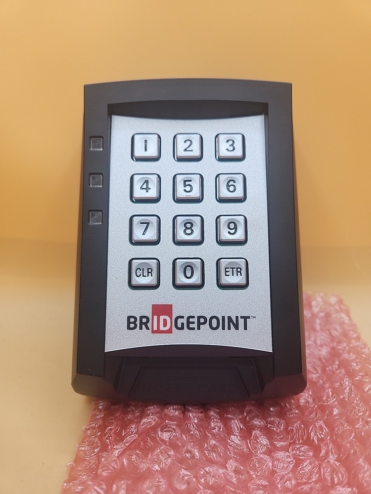 Bridgepoint 74-01-2003 Wiegand Contact Contactless 2 Factor Dual InterfaceReader