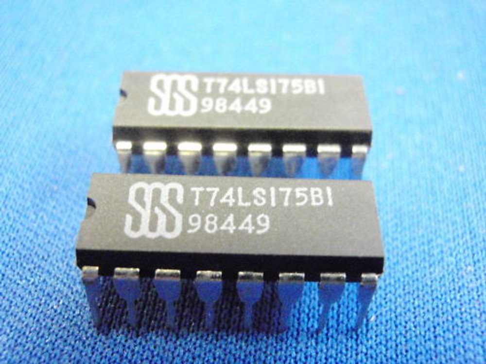 IC BAUSTEIN 74LS175 2x 13924-108