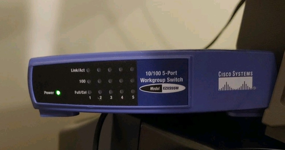 Linksys EtherFast EZXS55W 5-Port Workgroup Switch Hub - [Read Description]
