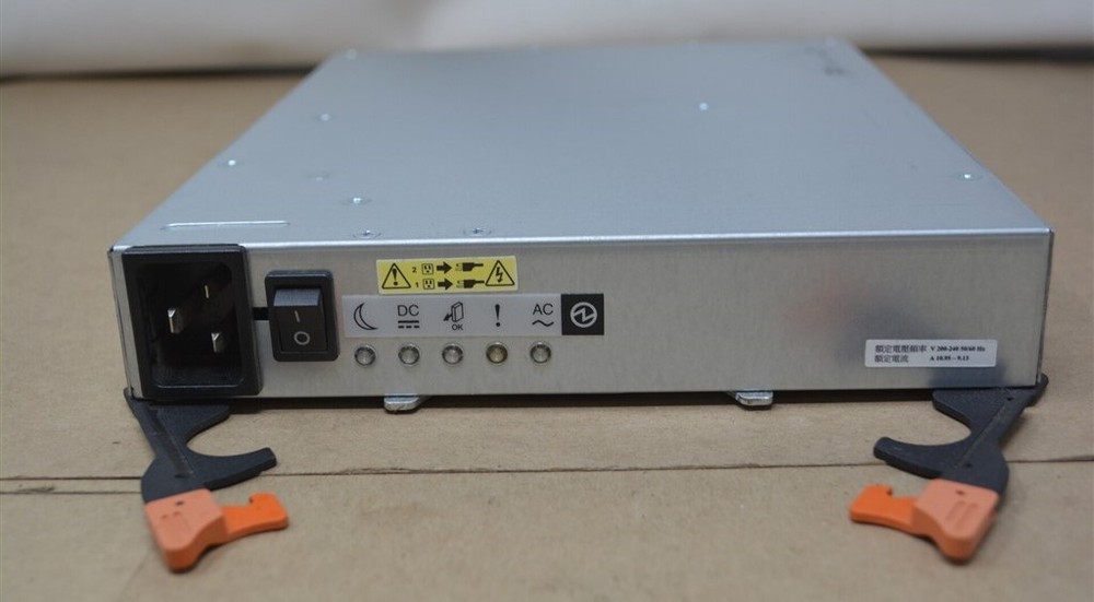 IBM 1818-80C 81Y9965 DCS3700 Disk Enclosure 60x SEE NOTES