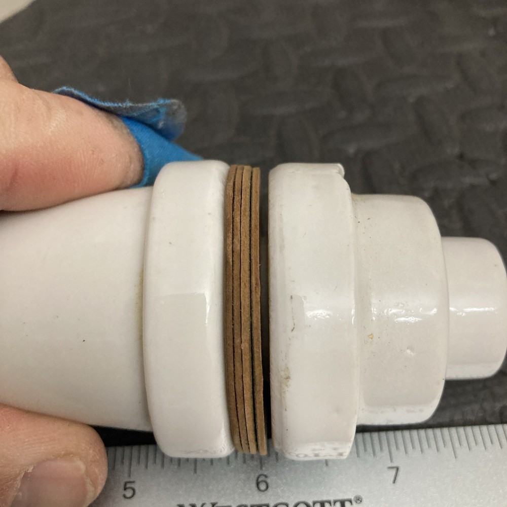 Massive Feedthru Insulator For Antenna