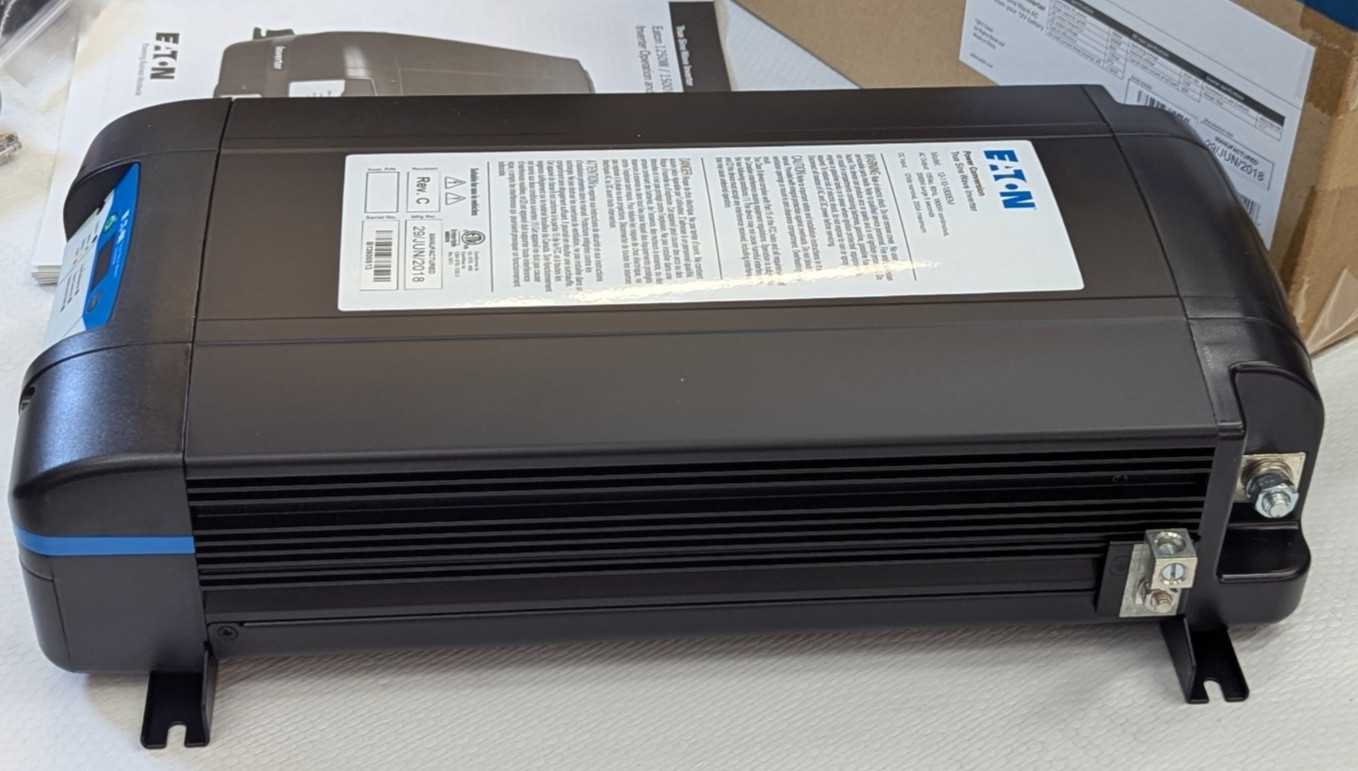 12-110-1800EM Eaton NEW True Sine Power Inverter 1800 Watt W/ Surge Protection