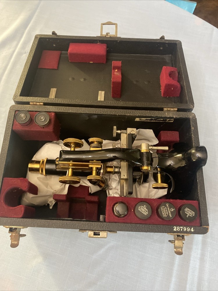 Vintage Ernst Leitz Wetzlar Microscope w/ Case & Extras