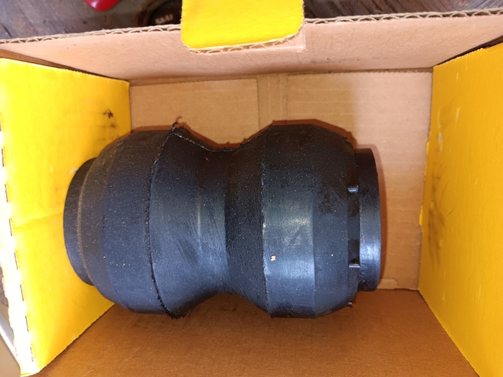 Euclid E-4382A Equalizer Beam End Bushing - 5-1/4" Length, for Neway 09-4486