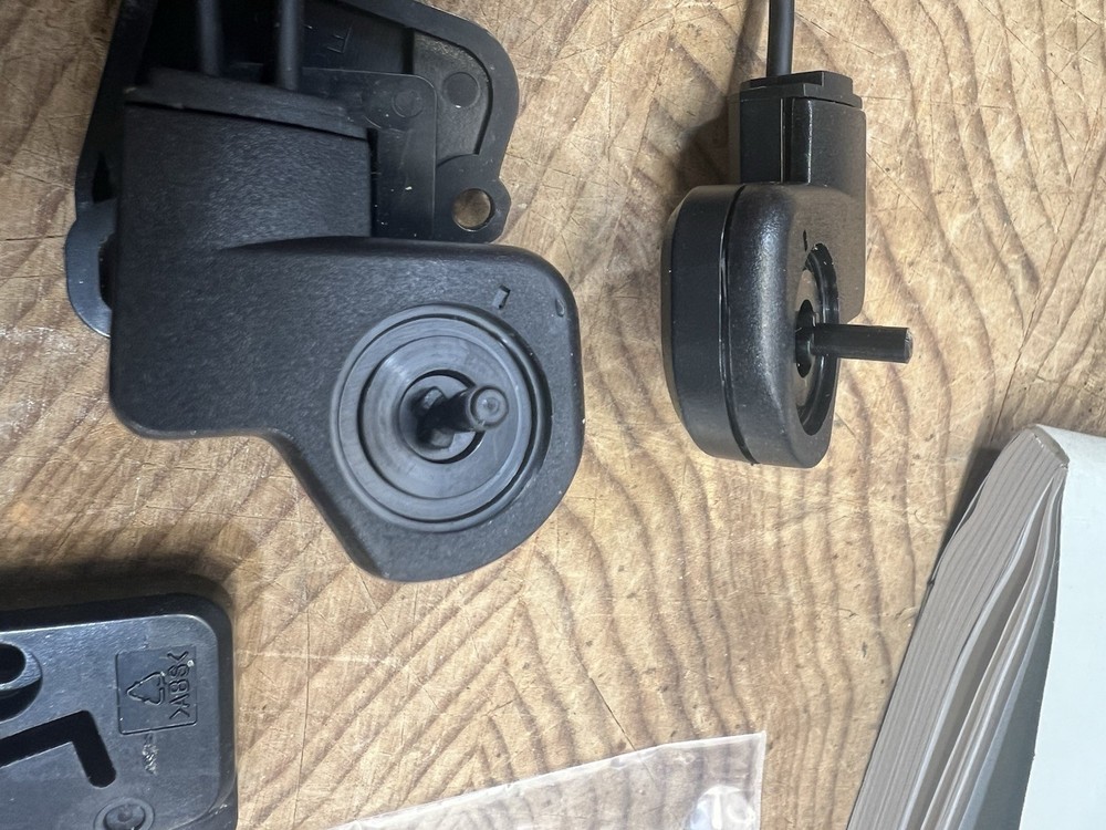 NOS Shimano Flight Deck Computer Mount LOT Control Sensor 6500