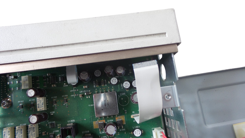 Agilent 33220A Arbitrary Waveform Generator - Free Shipping