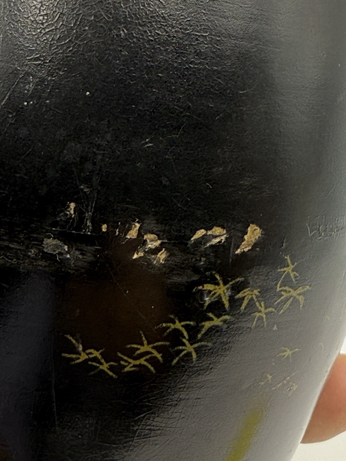 Antique Vietnamese Sơn Mài Lacquer Brush Pot • Múa Lân Lion Dance • Hand Painted