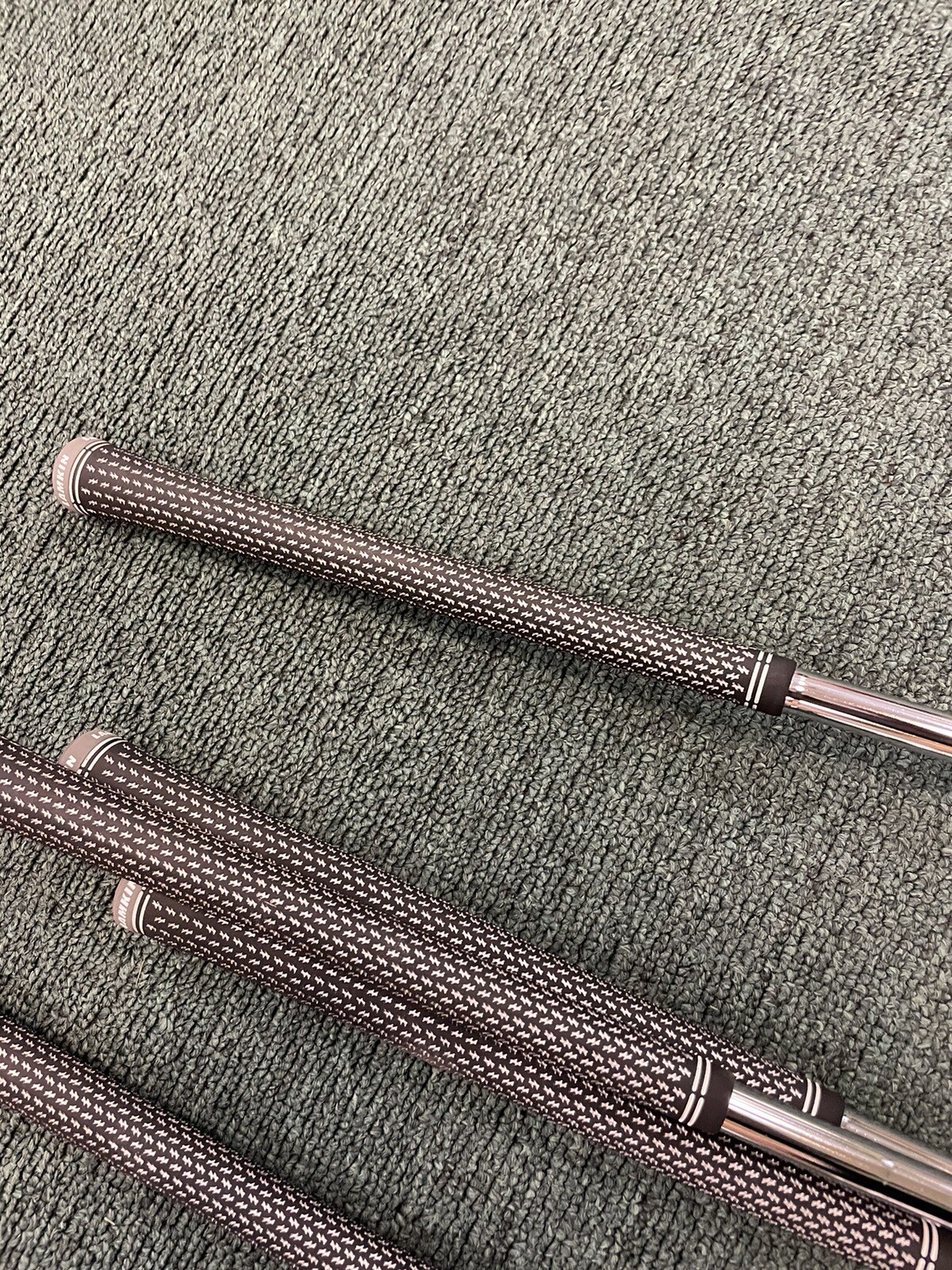 New TaylorMade Men's Golf Clubs SIM 2 Max Iron Set (5-AW) Steel Regular Flex