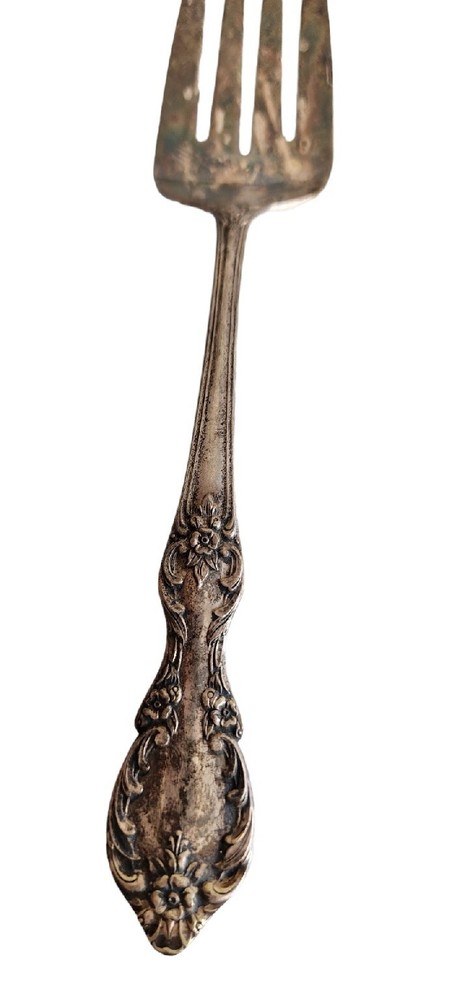 WM Rogers Grand Elegance Extraplate Flatware International Silver Serving Fork