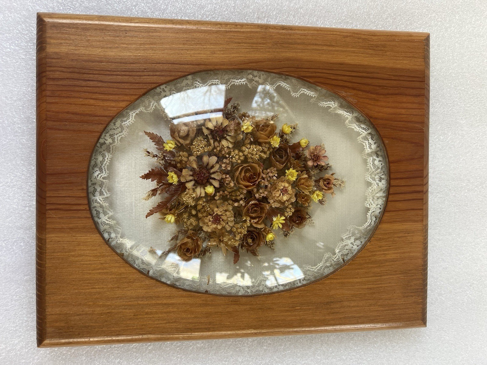 Vintage Handmade Wall Art Dried Flowers Convex Domed Glass Frame