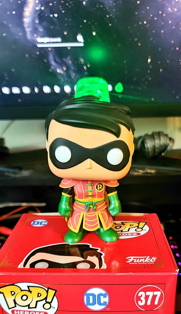 DC Comics Robin Custom Bass Knob