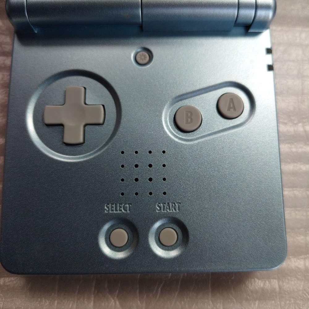 Game Boy Advance SP Pearl Blue B