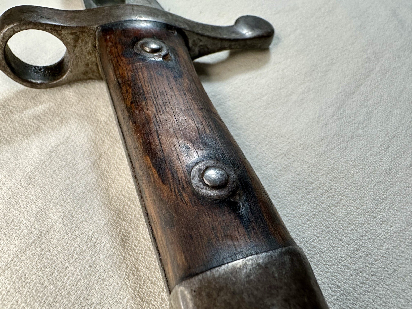 1886 WWII Portuguese Bayonet with scabbard
