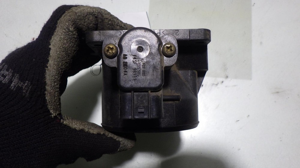 03 FORD EXPLORER Throttle Body