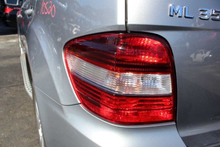 ML350 2011 Muffler 525756