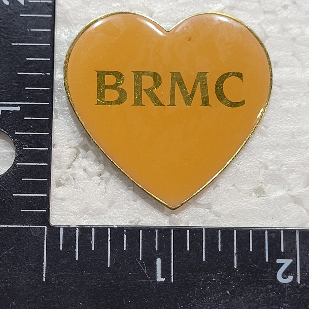 HEART BRMC HAT LAPEL PIN PIN BACK USED (FF3274)