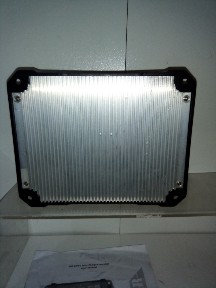AlltoSolar 20A MPPT Solar Charge Controller 12V