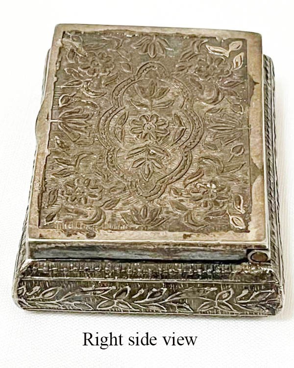 Vintage Silver Snuff/Pill Box with Floral Pattern Engraving