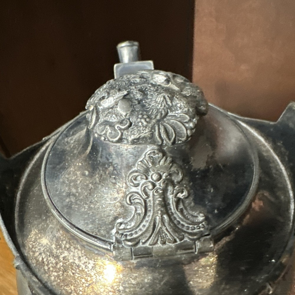 Antique Meridian B. Co. 1879 Tea/Coffee Silverplate Samovar