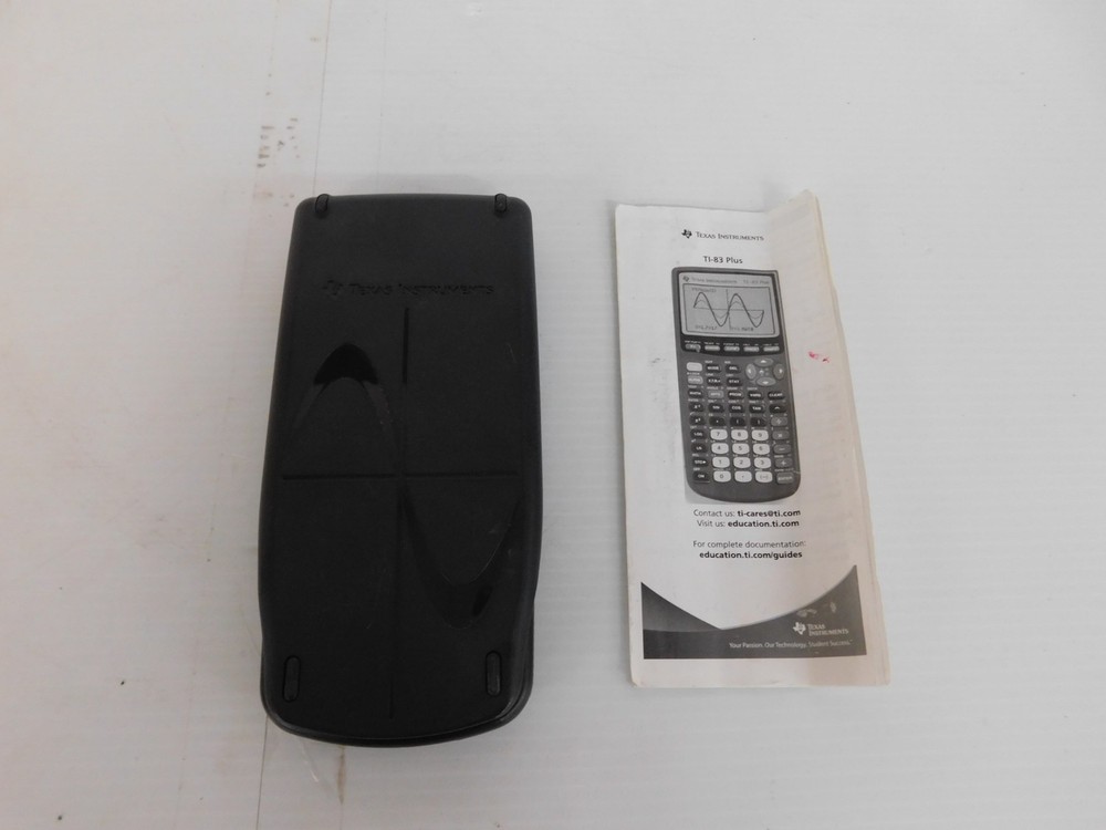 *MM* TEXAS INSTRUMENTS TI-83 PLUS SCIENTIFIC CALCULATOR (SSP14)