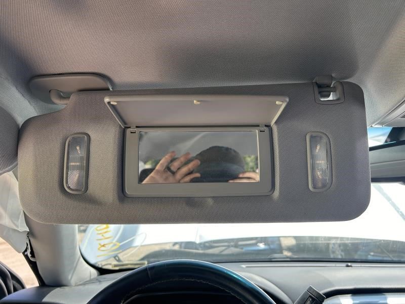 SILVRDO15 2017 High Mounted Stop Light 104689010