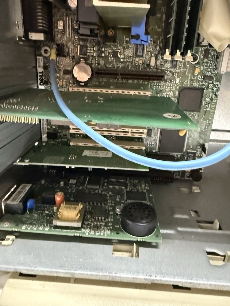 Vintage Dell Dimension XPS D300 desktop computer
