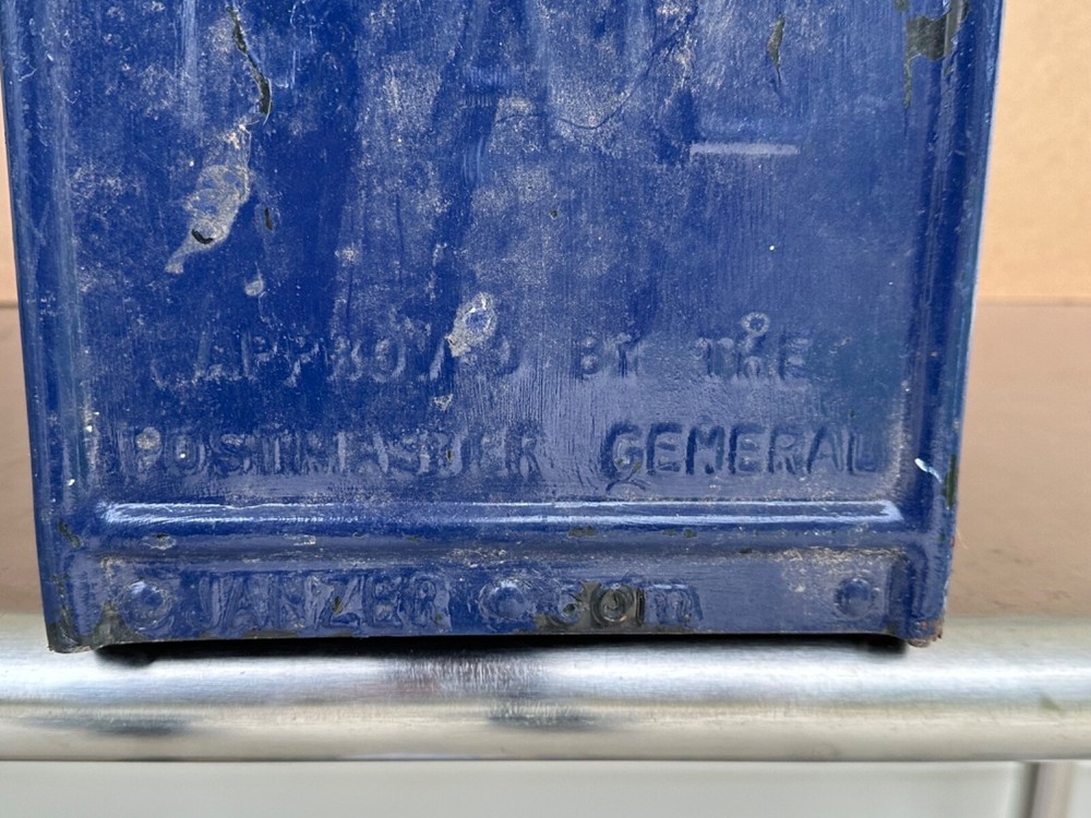 Janzer Mailbox Large