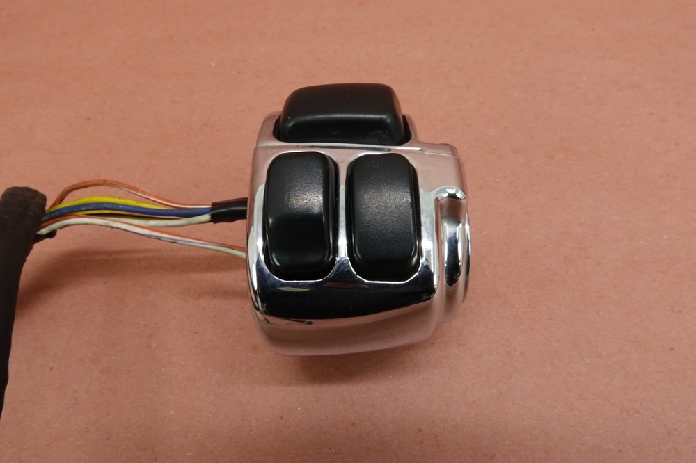 2000-2009 HARLEY-DAVIDSON FXSTSI Softail Springer Left Hand Switch Control