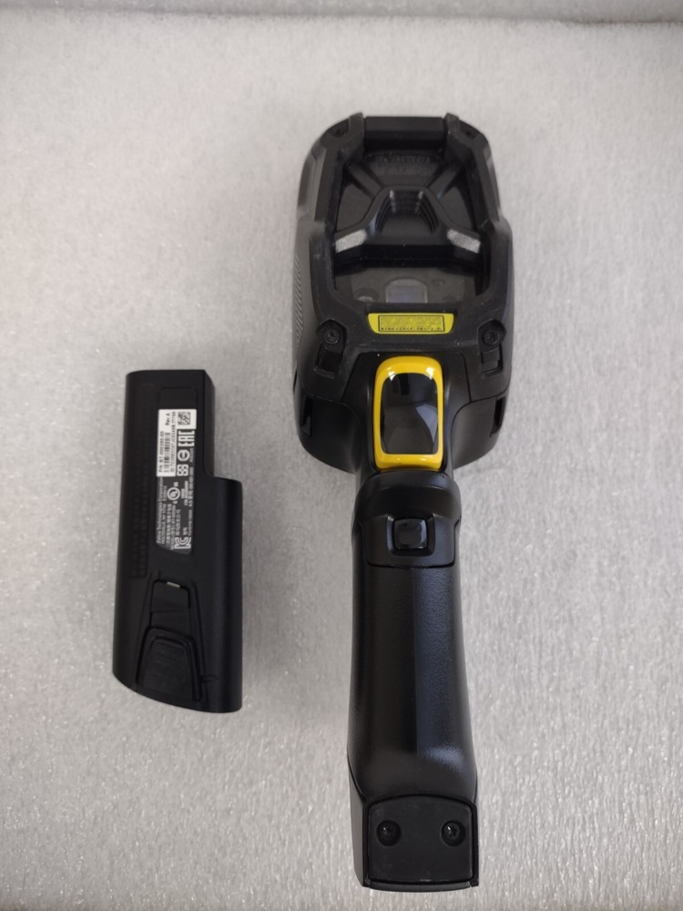 Zebra TC8300 Android Barcode Scanner, 2D/1D Standard Range, WiFi, Android 11!🔥⭐