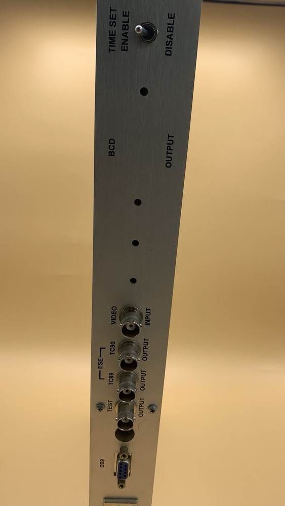 ESE ES-160A Quartz Controlled Master Clock / Time Code Generator