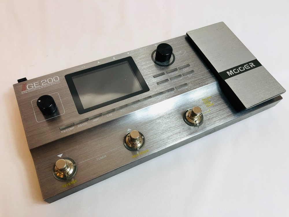 Mooer GE-200 Amp Modeling Electric Guitar Digital Multi-Effects Processor Pedal