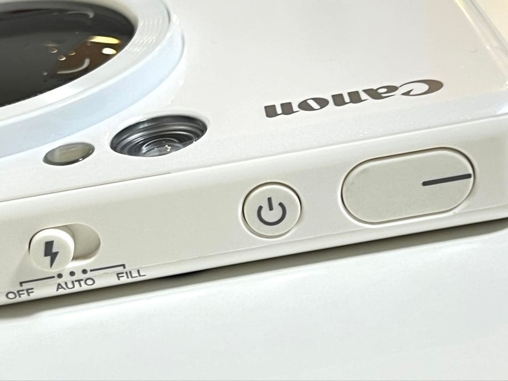 Canon Camera Inspic Zv-123 Pearl White