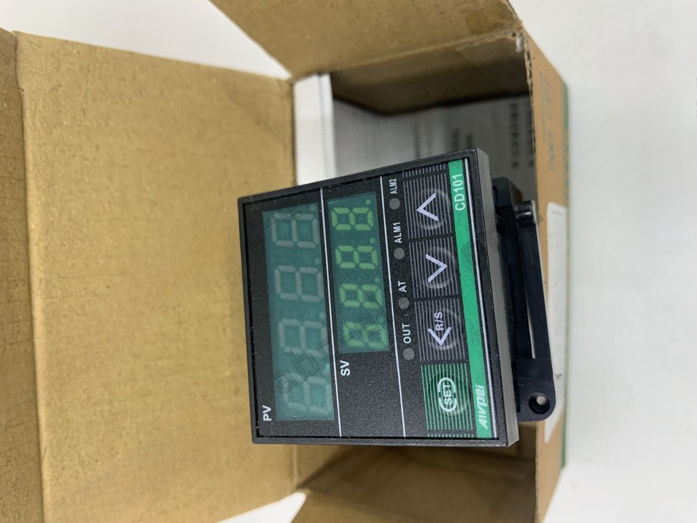 1PC NEW thermostat CD-101 RELAY OUT