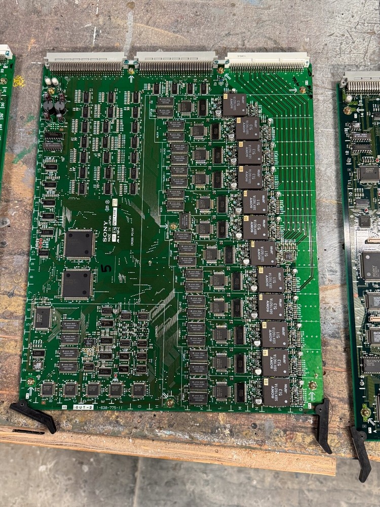 SONY Switcher Control DVS-8000C & Model BKDS-8010 Switcher Panel