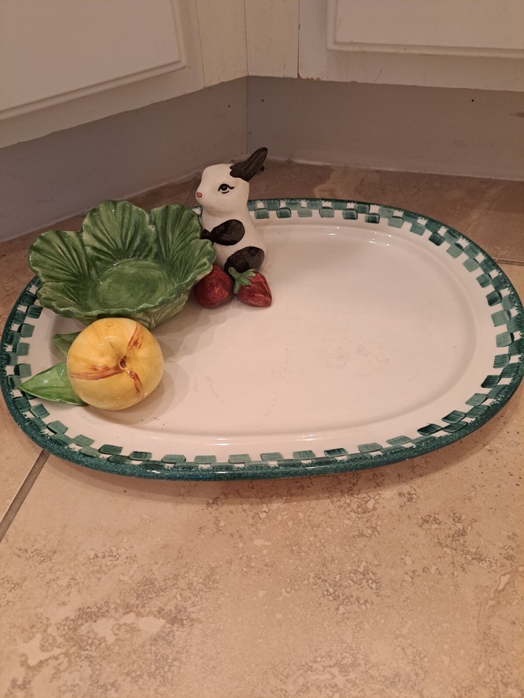 Cali pottery serving tray, bunny