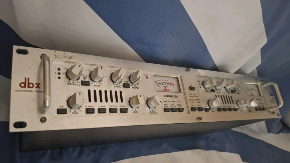dbx 566 Dual Vacuum Tube Compressor