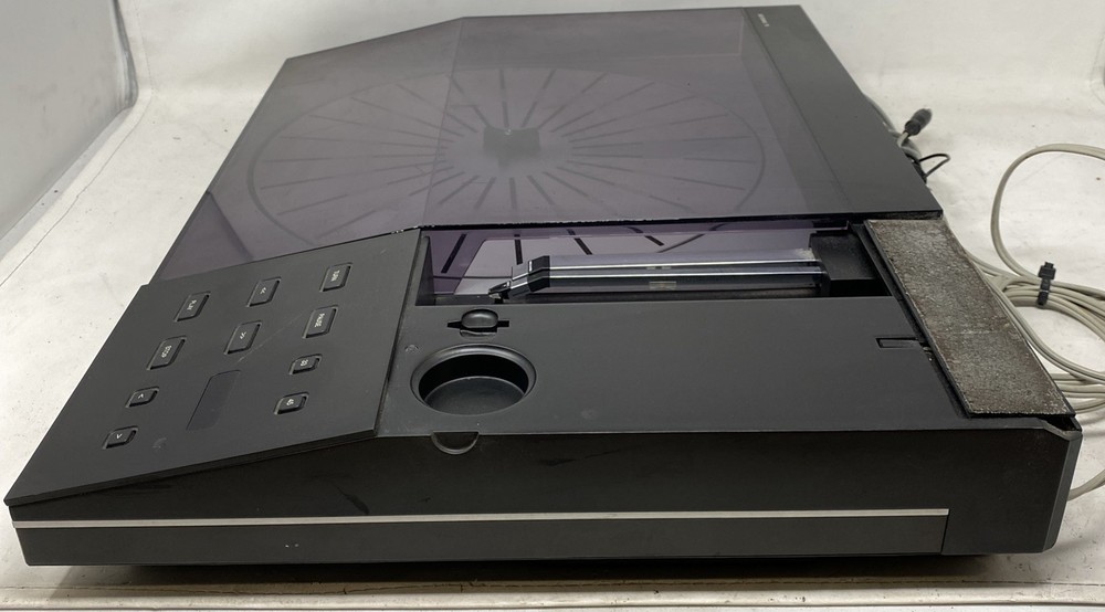 Bang and Olufsen Beogram TX Turntable *READ*